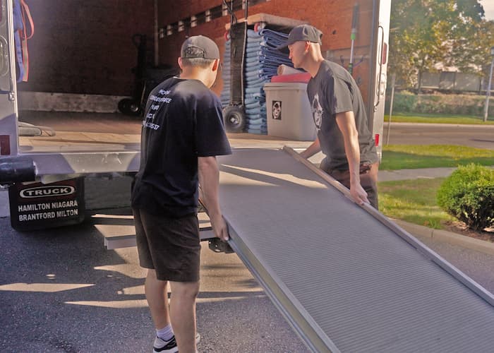 High Stream Moving crew

